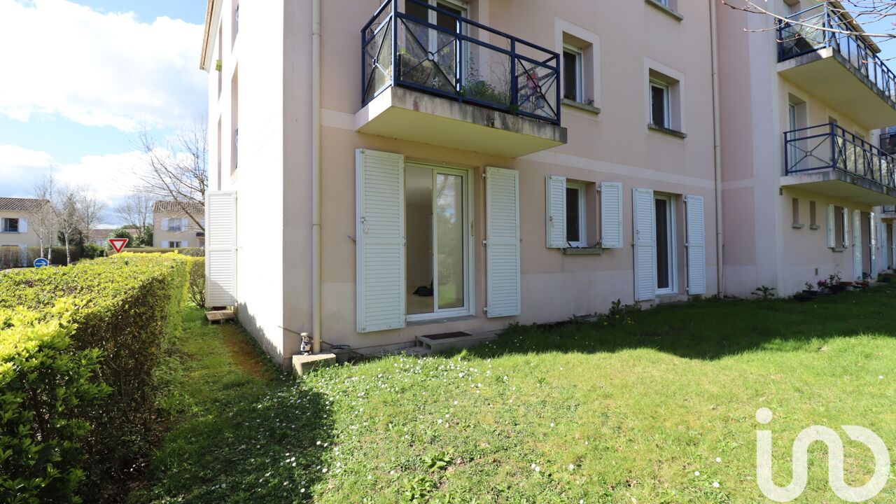 appartement 2 pièces 48 m2 à vendre à La Roche-sur-Yon (85000)