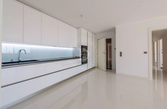 Appartement Neuf d'Exception avec Vue Panoramique sur la Mer et — photo 4