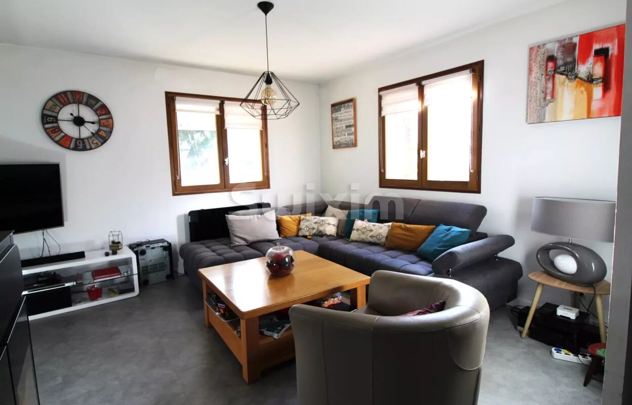 maison 5 pièces 144 m2 à vendre à Viviers-du-Lac (73420)