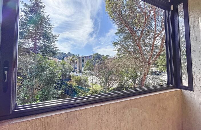 A vendre 3 pièces Mougins — photo 2