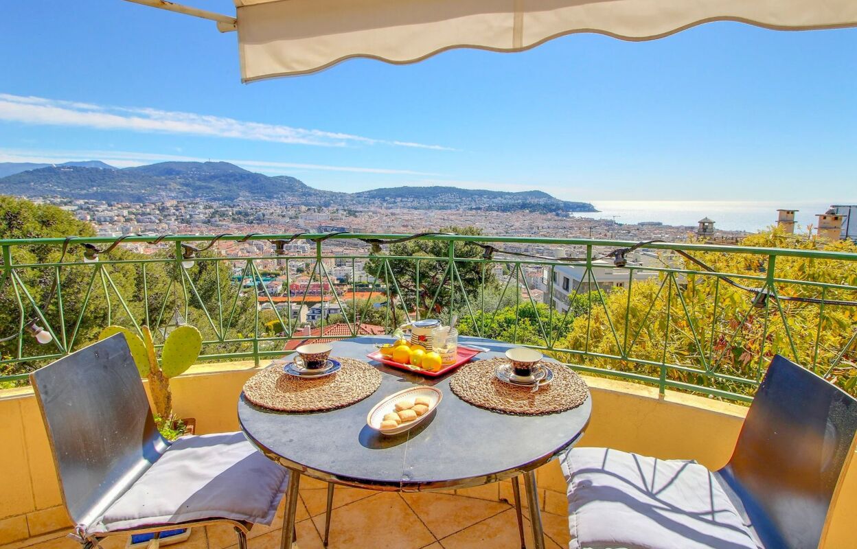 maison 5 pièces 215 m2 à vendre à Nice (06000)