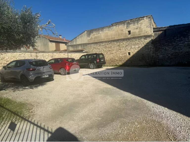 Proche centre ville EYRAGUES — photo 1