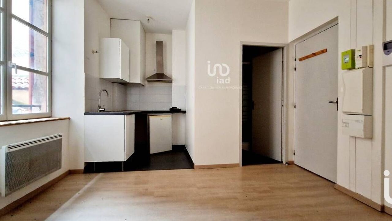 appartement 2 pièces 25 m2 à vendre à Villefranche-de-Rouergue (12200)