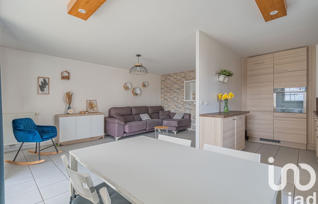 appartement 4 pièces 82 m2 à vendre à Saint-Jeoire-Prieuré (73190)