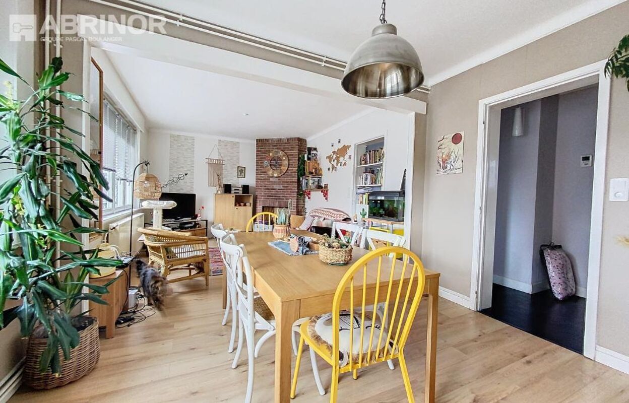 appartement 3 pièces 62 m2 à vendre à Lille (59000)