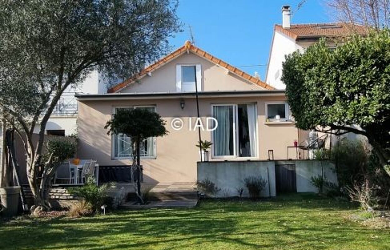 maison 5 pièces 108 m2 à vendre à Carrières-sur-Seine (78420)