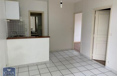 location appartement 520 € CC /mois à proximité de Vivonne (86370)