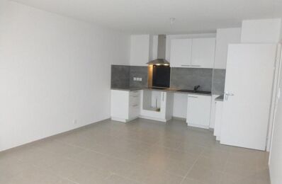 location appartement 917 € CC /mois à proximité de Marignane (13700)