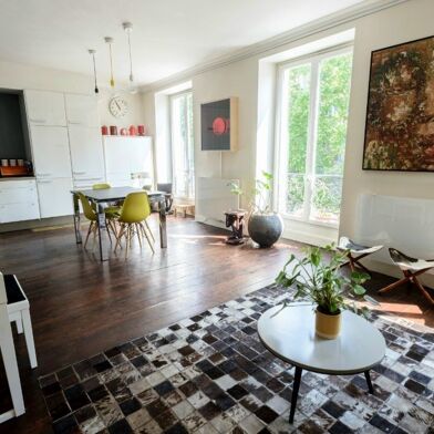 Appartement 6 pièces 103 m²