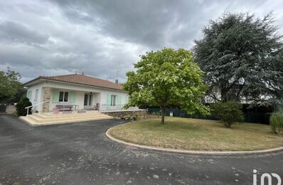 vente maison 159 000 € à proximité de Confolens (16500)