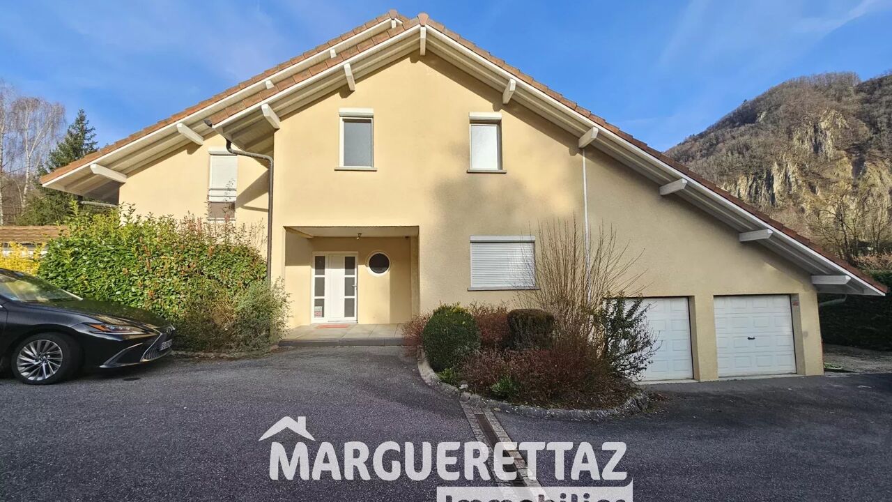 maison 8 pièces 230 m2 à vendre à La Tour (74250)