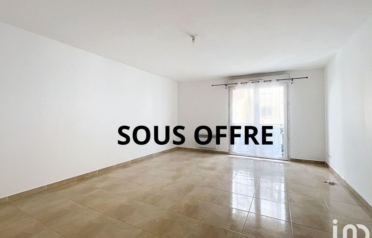 appartement 3 pièces 70 m2 à vendre à Pontault-Combault (77340)