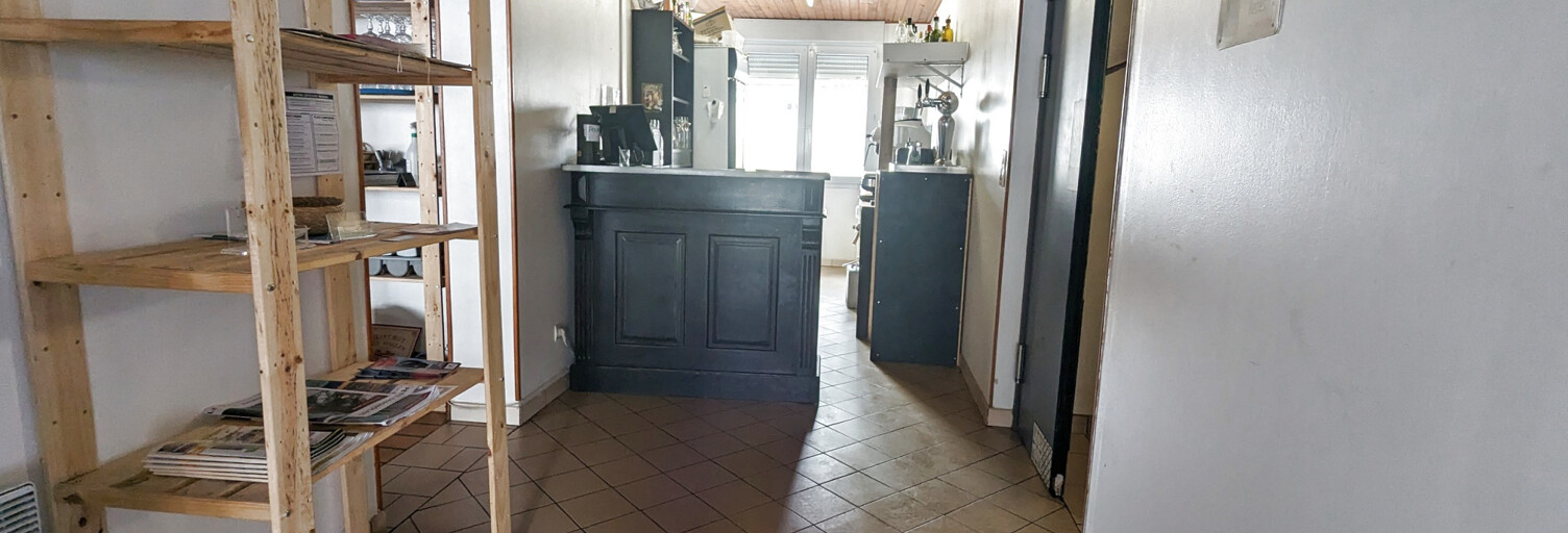 Commerce  191 m² à vendre à Chaniers (17610)