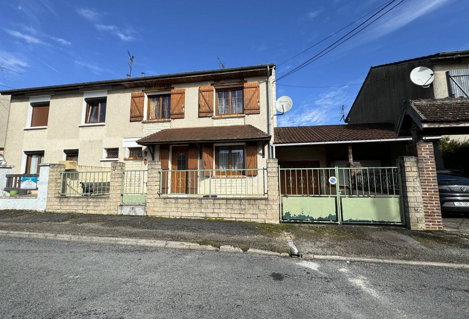 SÉZANNE — photo 1