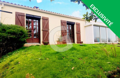 vente maison 180 650 € à proximité de Rosnay (85320)