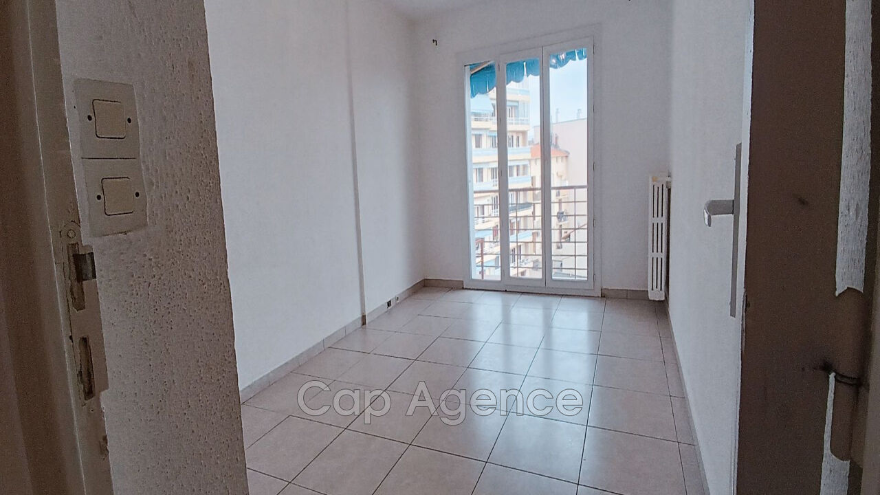 appartement 2 pièces 41 m2 à vendre à Antibes (06600)