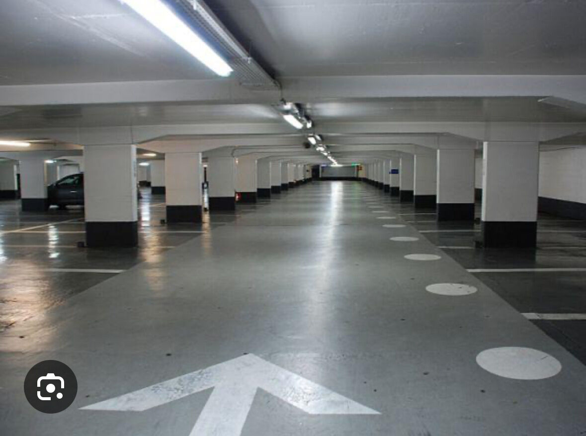Marseille 6eme Parking 60 m²