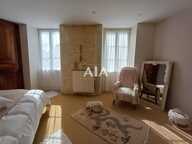 GRANDE MAISON DE VILLAGE — photo 4