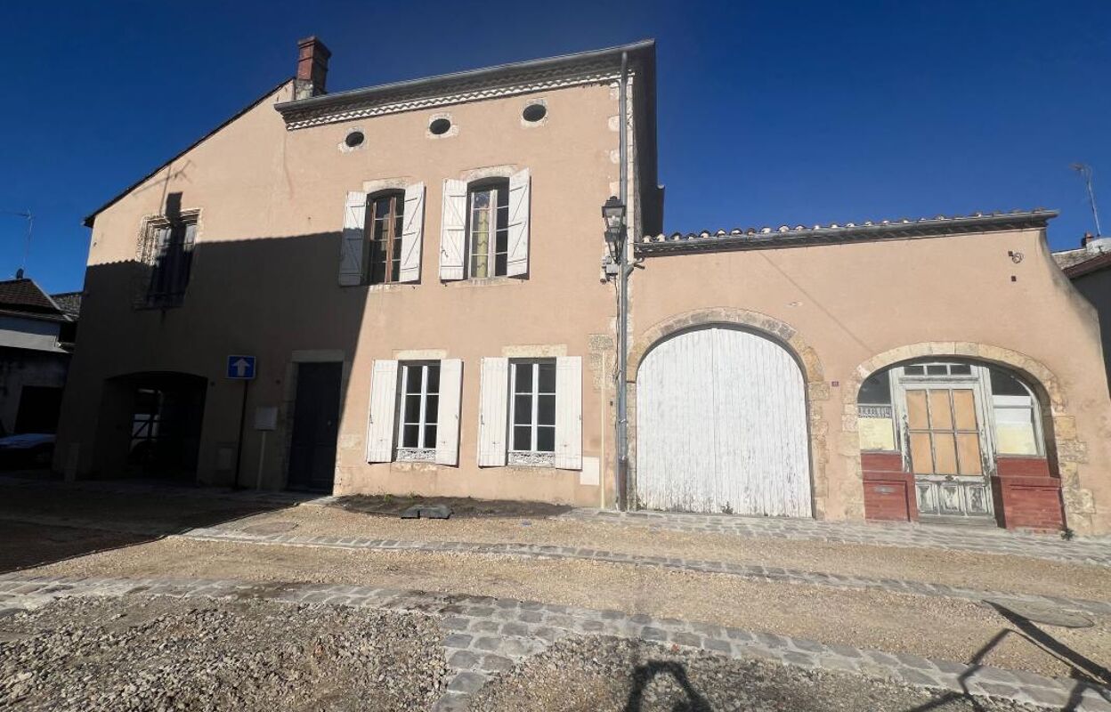 maison 6 pièces 286 m2 à vendre à Roquefort (40120)