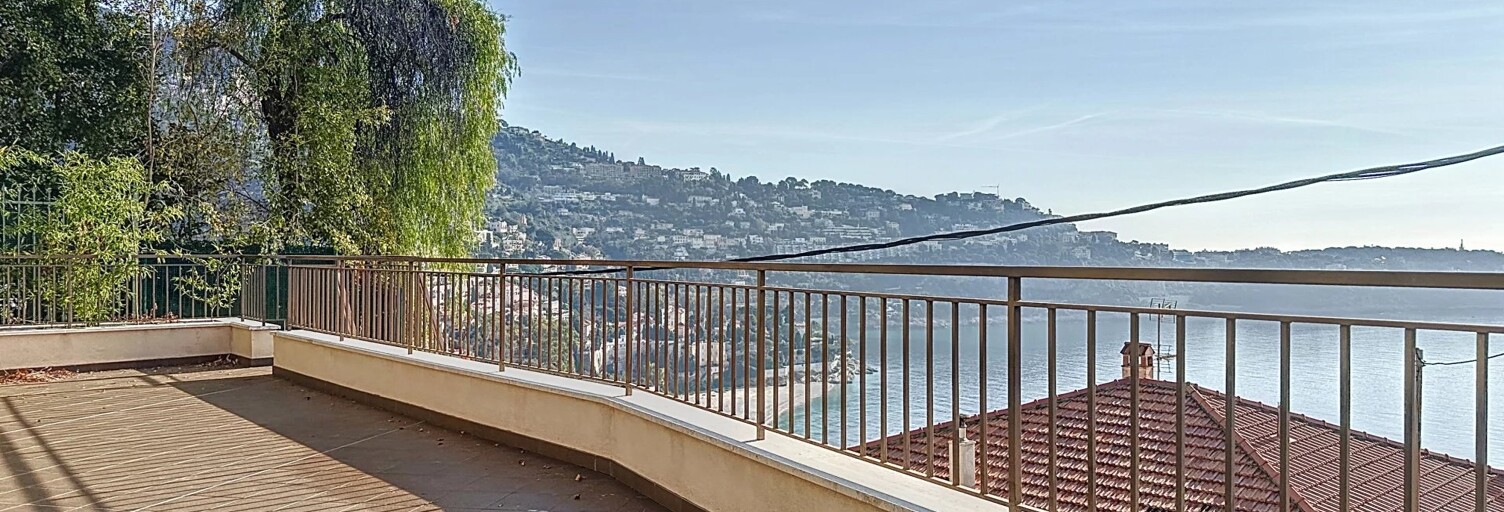 Immeuble  200 m² à vendre à Roquebrune-Cap-Martin (06190)