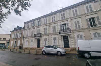 vente appartement 43 000 € à proximité de Villevoques (45700)