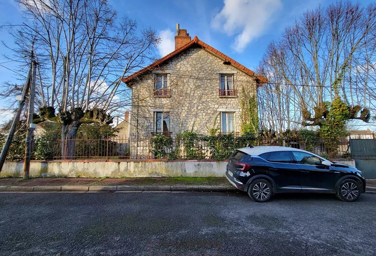 A 5' de la gare de Montargis et à 2 pas de tous commerces — photo 1