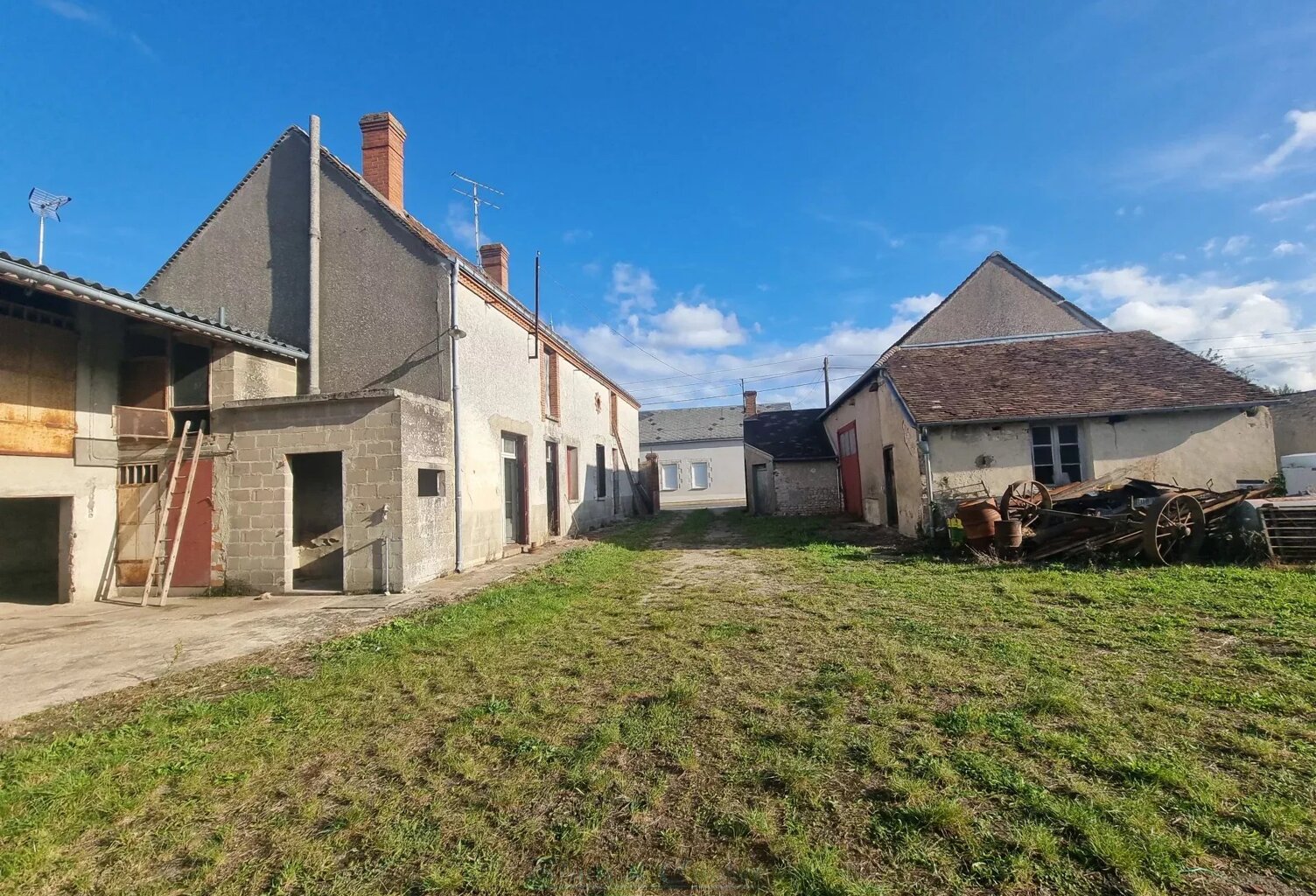 Corps de Ferme avec Potentiel Infini — photo 1