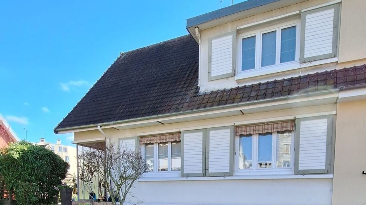 maison 5 pièces 108 m2 à vendre à Le Chesnay-Rocquencourt (78150)
