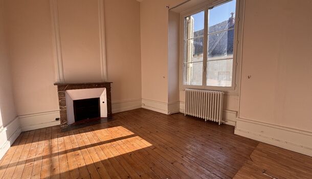 Villa / Maison 8 pièces  à vendre Sainte-Maure-de-Touraine 37800