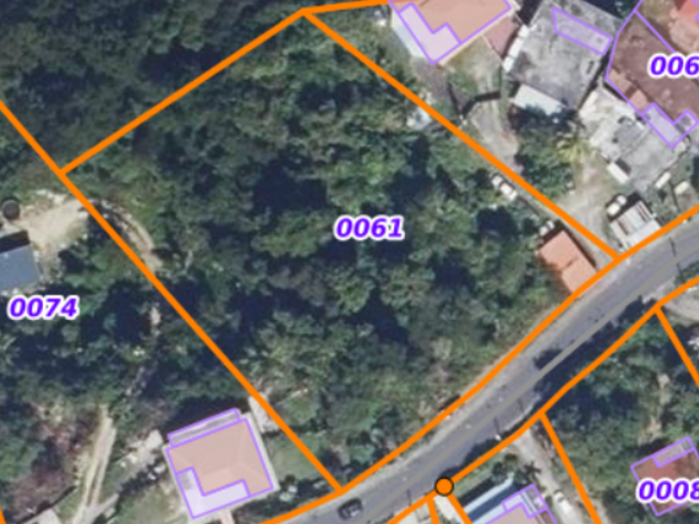 TERRAIN DE 3600m2 CONSTRUCTIBLE — photo 1