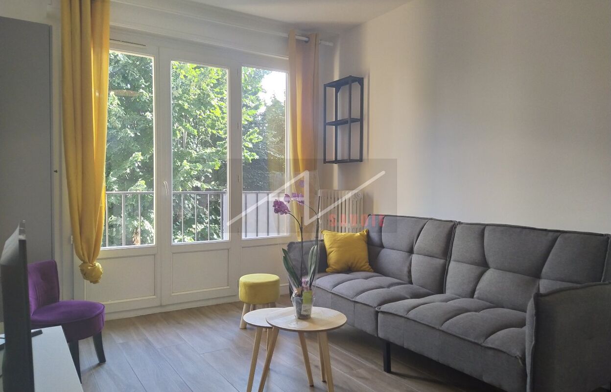 appartement 4 pièces 60 m2 à louer à Chambéry (73000)