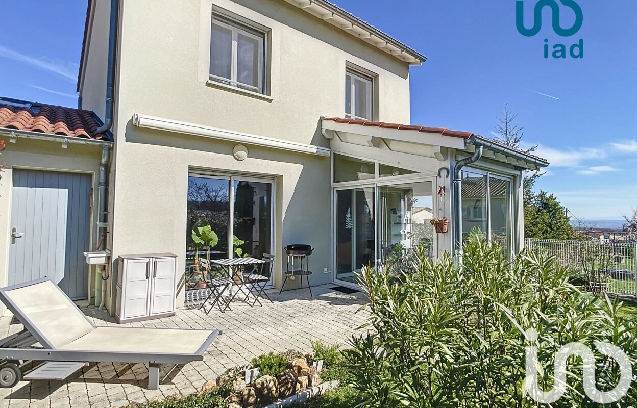 maison 4 pièces 95 m2 à vendre à Pélussin (42410)