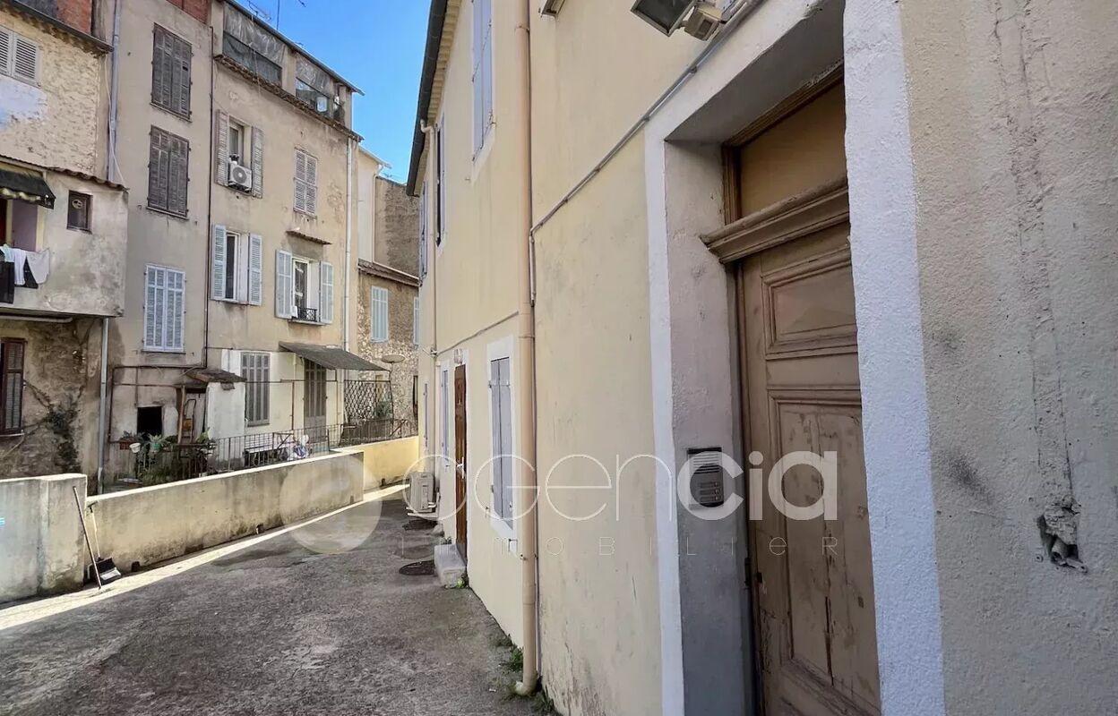 immeuble  pièces 318 m2 à vendre à Cannes (06400)