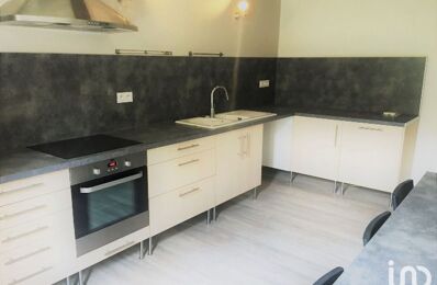 location appartement 650 € CC /mois à proximité de Saint-Nazaire (30200)