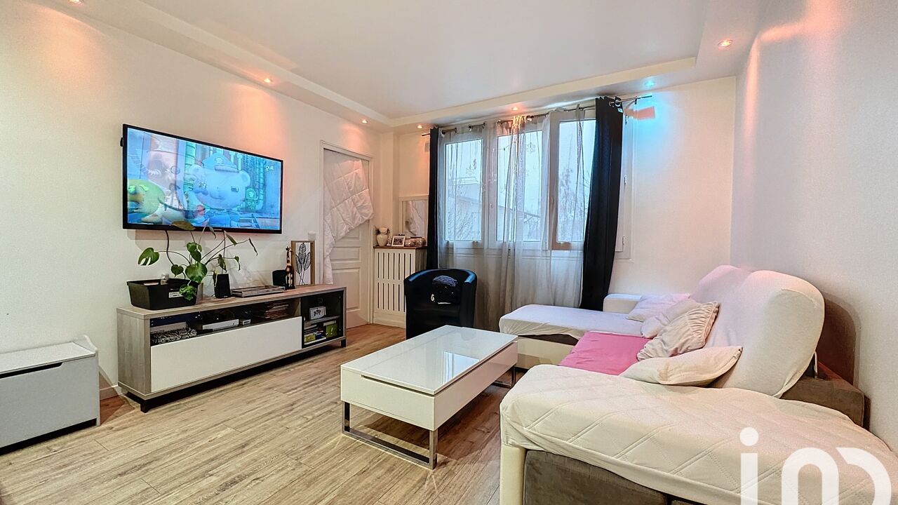 appartement 2 pièces 39 m2 à vendre à Courbevoie (92400)