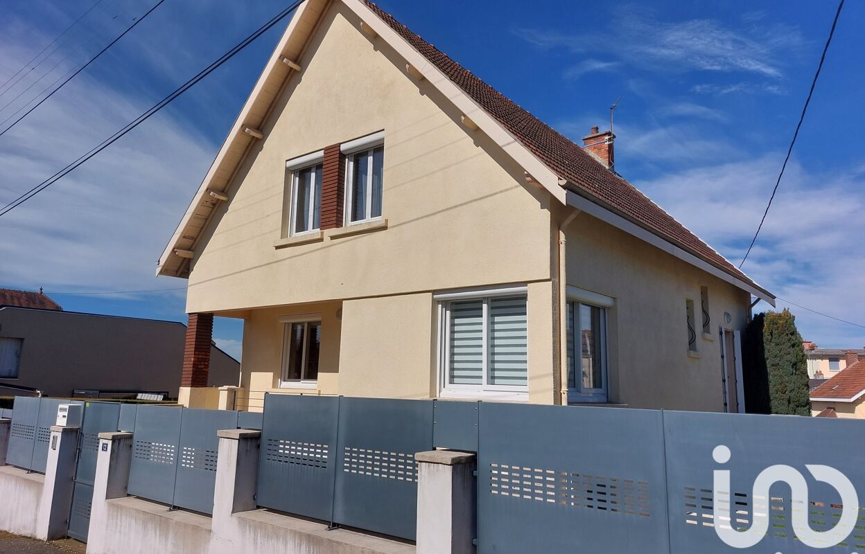 maison 6 pièces 141 m2 à vendre à Montceau-les-Mines (71300)