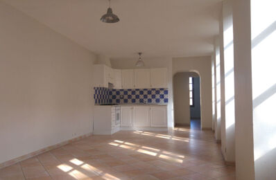 location appartement 557 € CC /mois à proximité de Roquemaure (30150)
