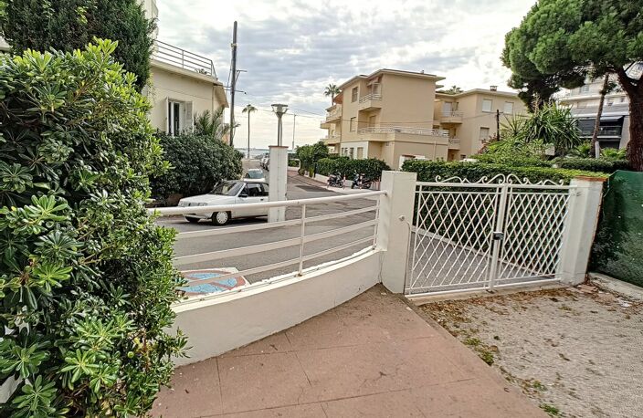APPARTEMENT FACE AUX PLAGES  80m habitables — photo 2