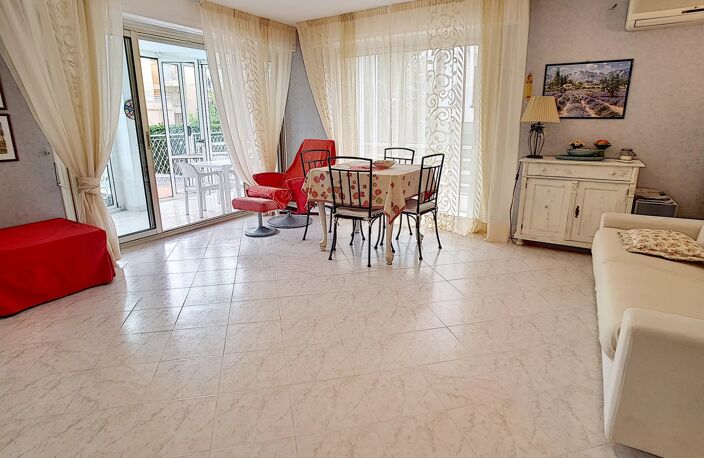 APPARTEMENT FACE AUX PLAGES  80m habitables — photo 4