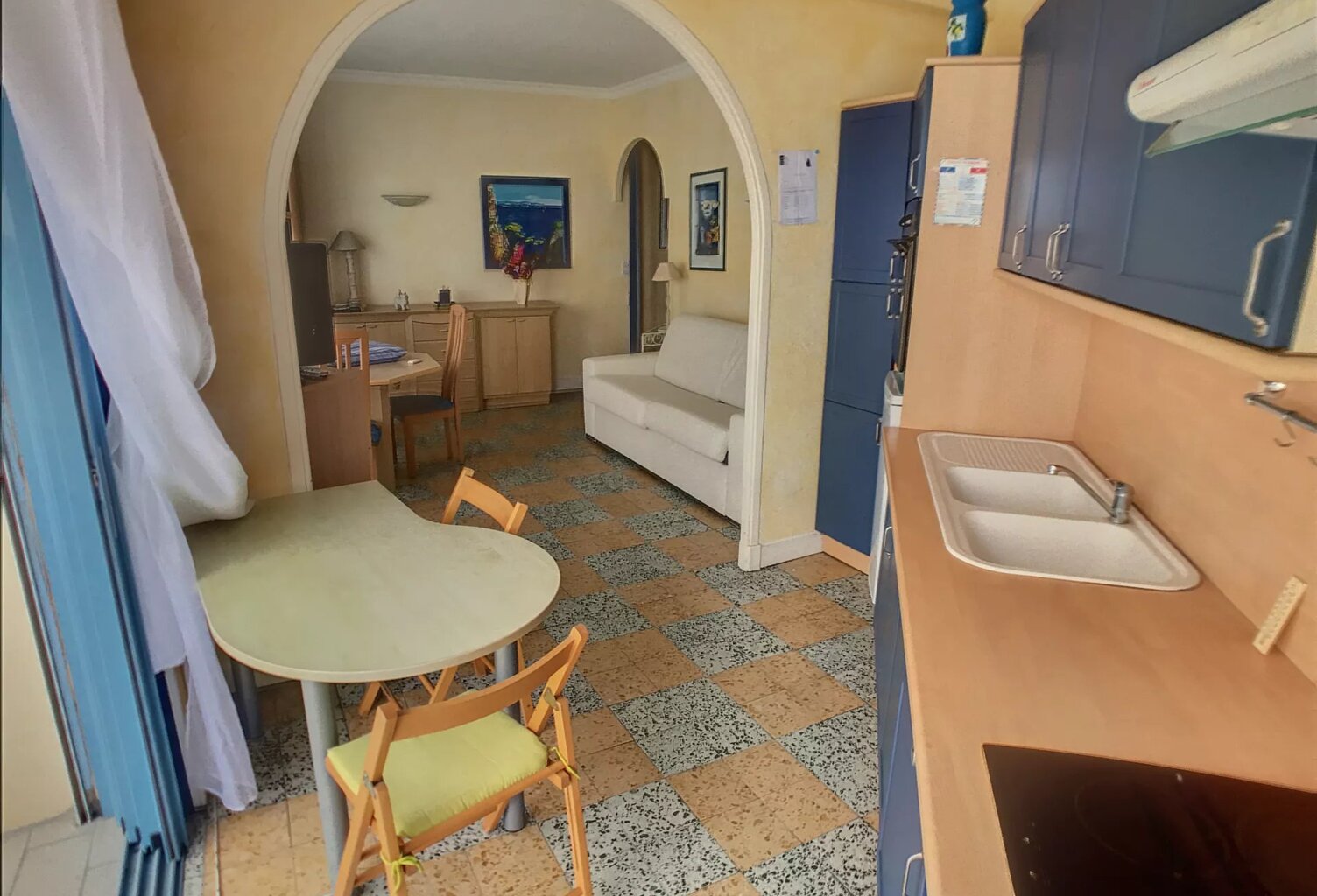 F2  vue mer panoramique location saisonniere 4 couchages front d — photo 1