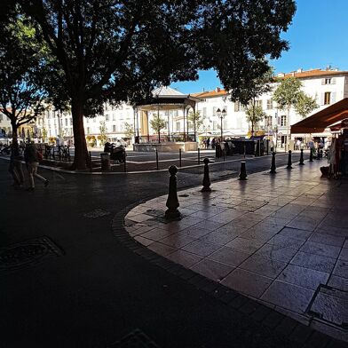 Commerce 2 pièces 159000 €