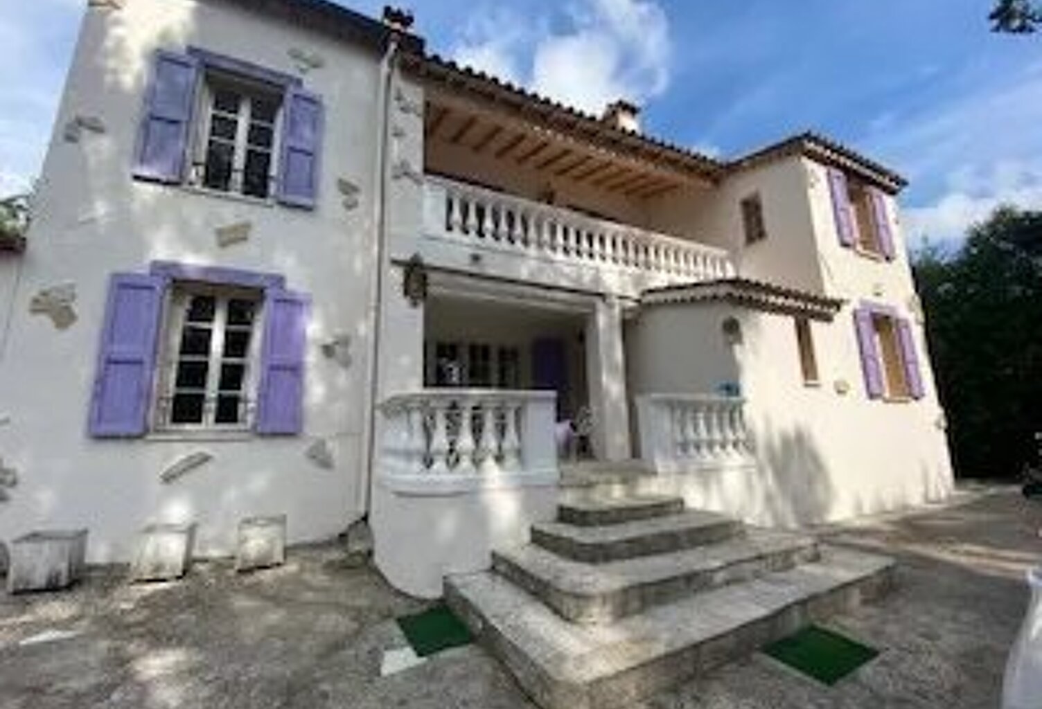 Propriété st paul de vence   de 200m2 sur 2 niveaux au calme 350 — photo 1