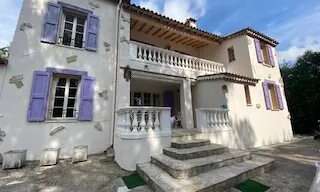 Maison 6 Pièces 200 m² à vendre à Saint-Paul-de-Vence (06570)