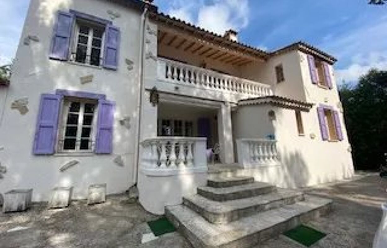 maison 6 pièces 200 m2 à vendre à Saint-Paul-de-Vence (06570)