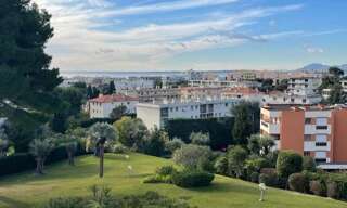 Appartement   m² à vendre à Antibes (06600)