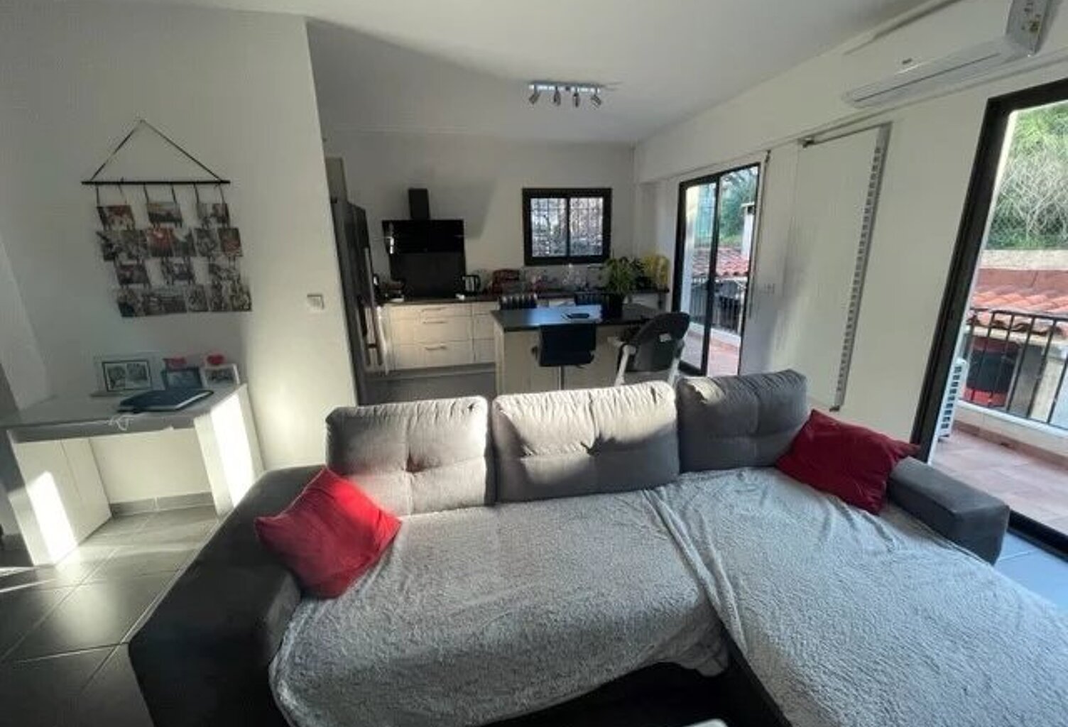 ANTIBES ALOES F3 AVEC JARDIN TERRASSE ET GARAGE — photo 1