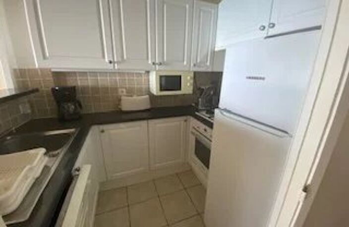 f2/3 JUAN LES PINS BORD DE MER — photo 4
