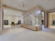 Local commercial — photo 2