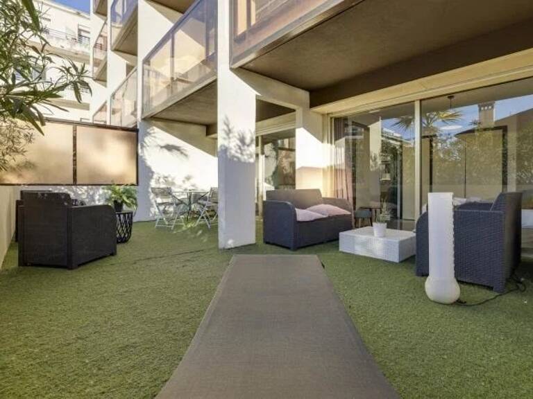 DEUX PIECES  BORD DE MER  TERRASSE 25m² — photo 1