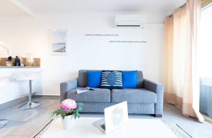 APPARTEMENT BORD DE MER VUE PANORAMIQUE — photo 2